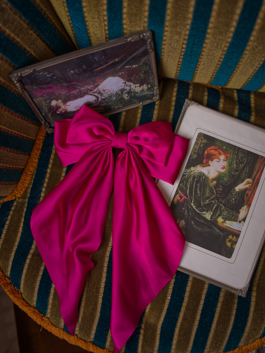 Anastasia Hair Ribbon - BARBIE PINK