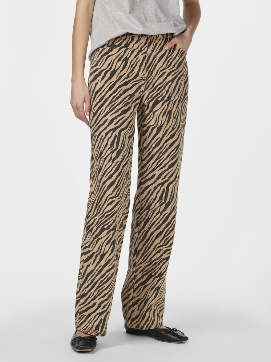 ♣ Yaszira Zebra Crosswalk Jeans