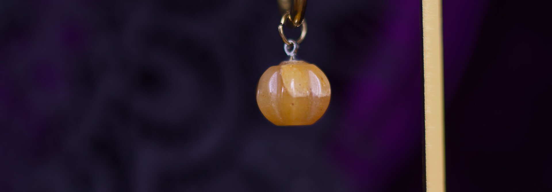 Pumpkin Spice Earring (A Piece)