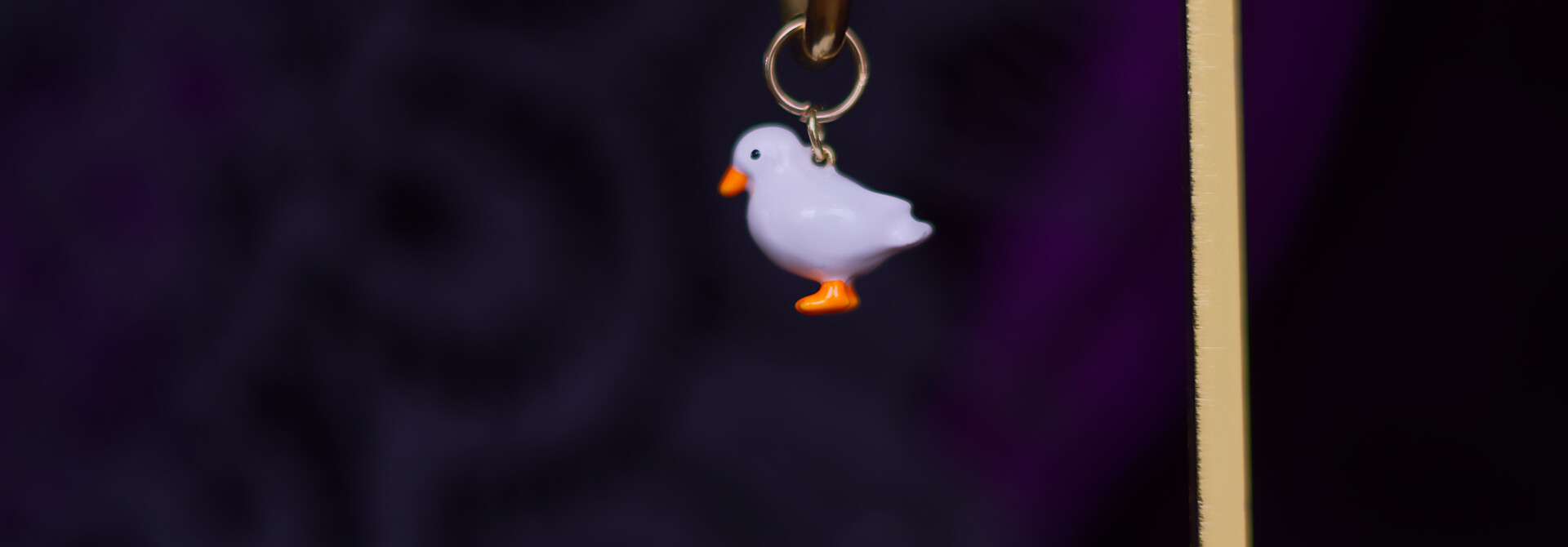 'Lil Ducking Earring (a piece