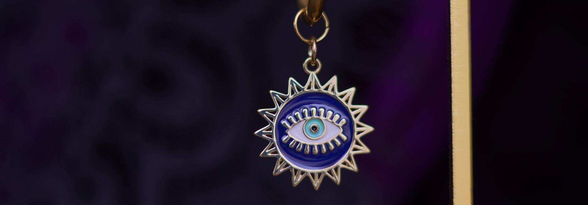 All Eyes On You Earring (a piece)