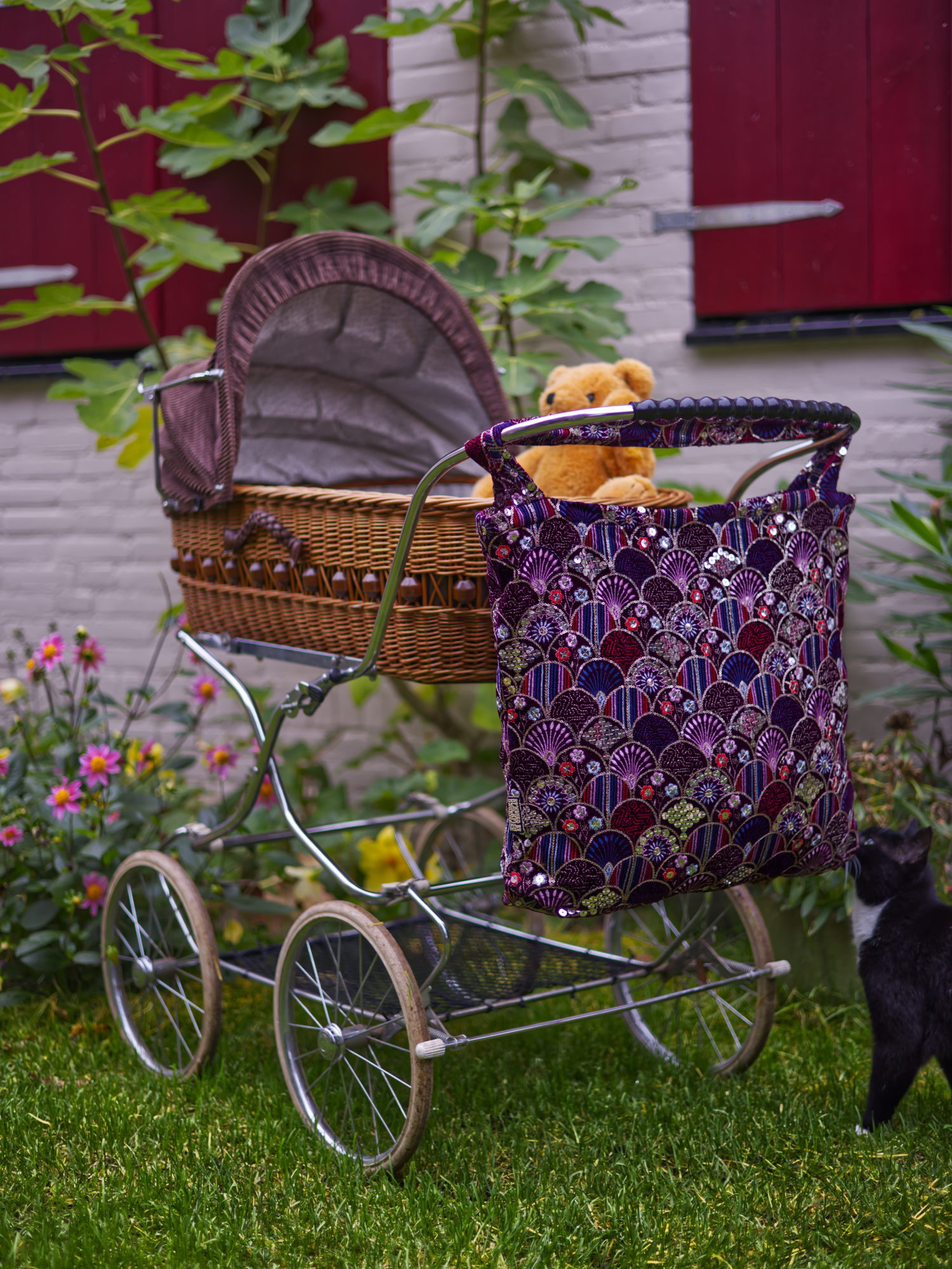 The Oracle Big Bag SIREN-1