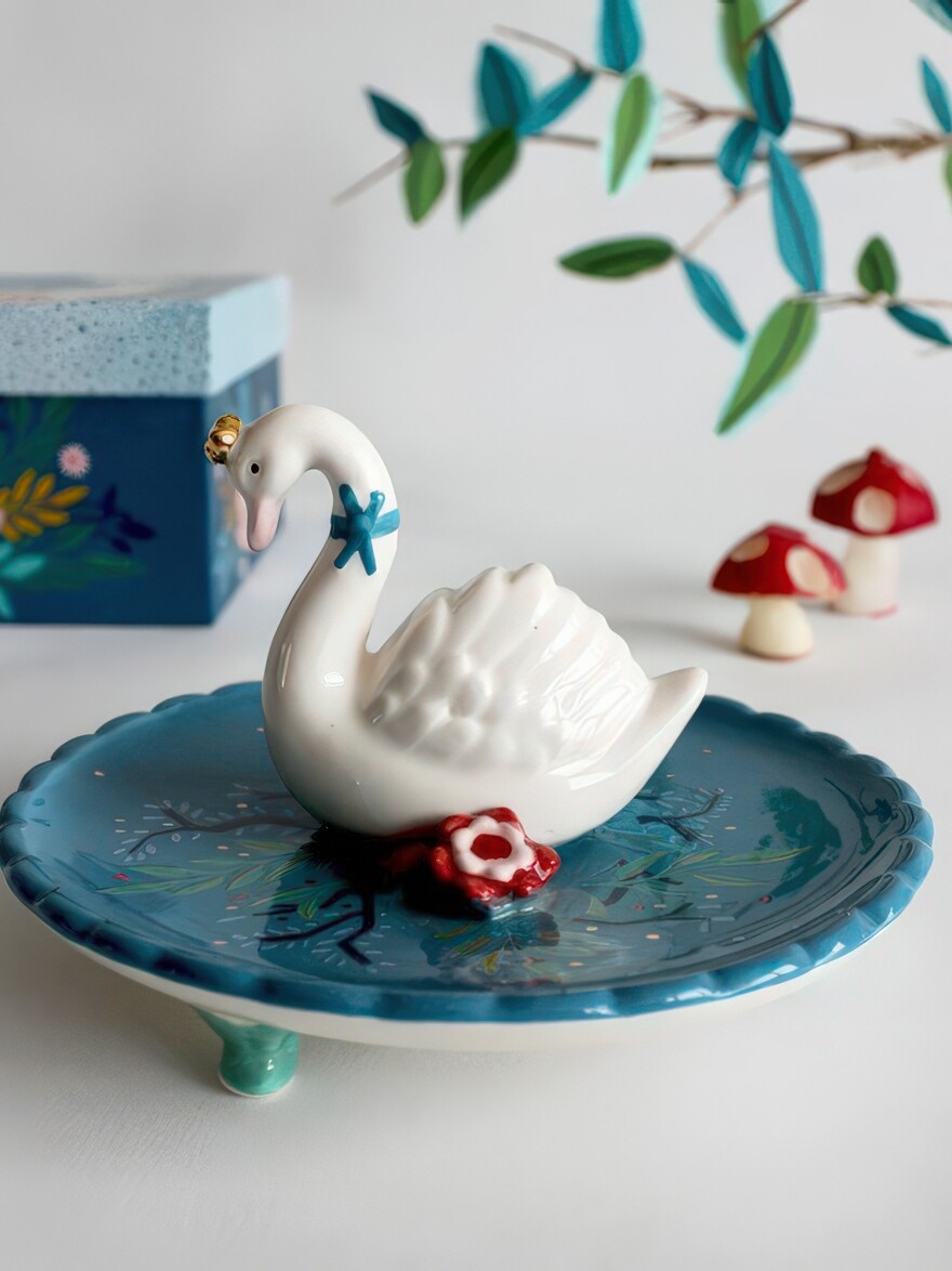 Secret Garden Swan Dish