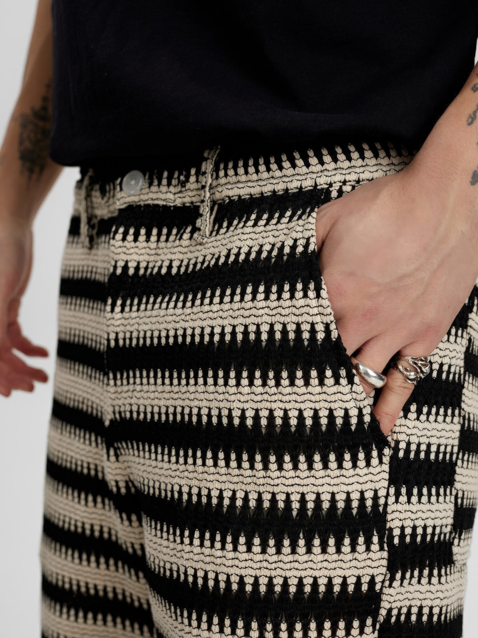 Akjan Sawfish Shorts-2