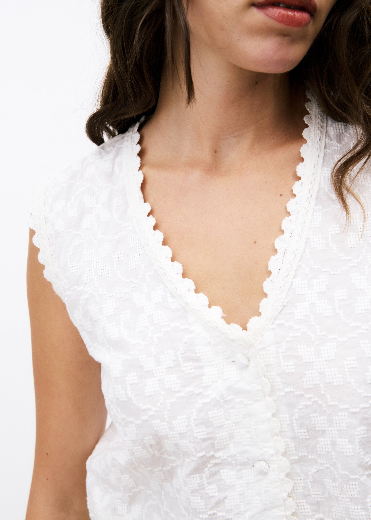 Maeve Lovely Lace Crop Top-2