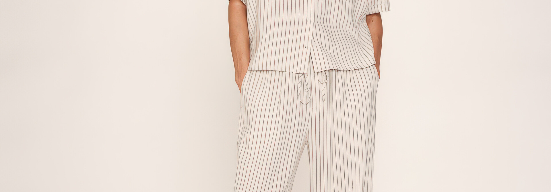 Raven Dot Work Pants
