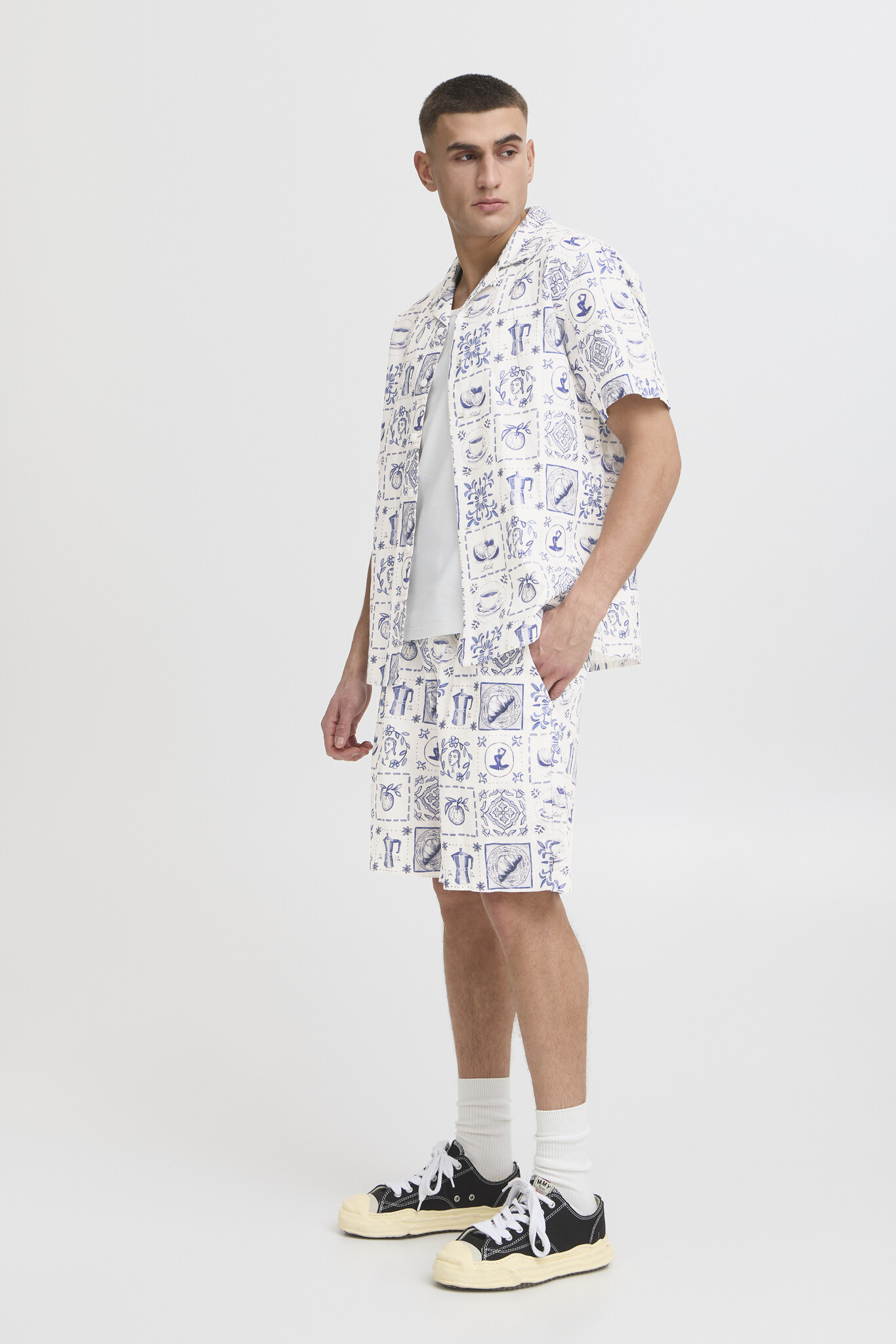 Sdpiet Breakfast Can Wait Shirt-2