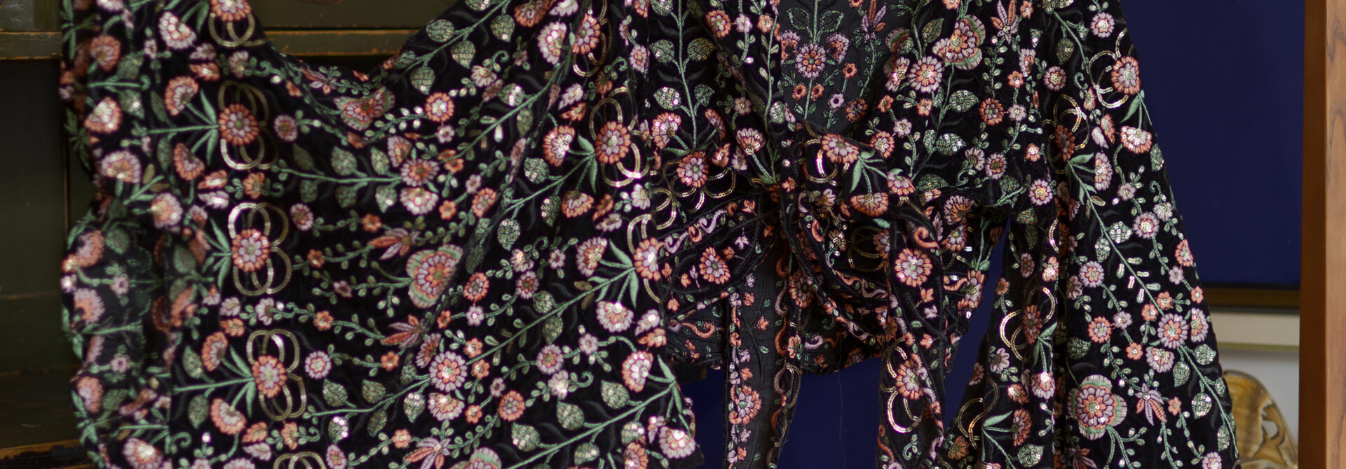 The Lilith Blouse (HEPATICA)