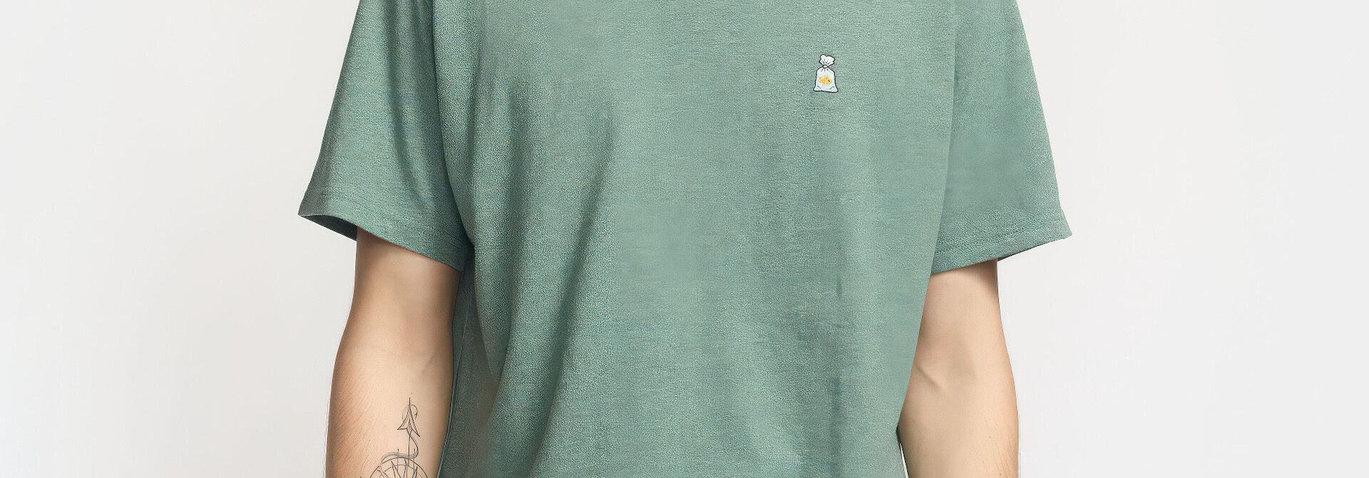 ♣ Dustgreen Darla's Pet Fish Tee