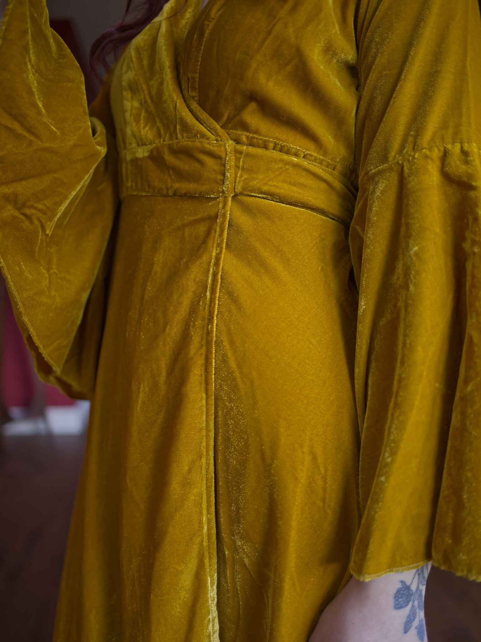 The Aurelia Dress (D'OR)-2