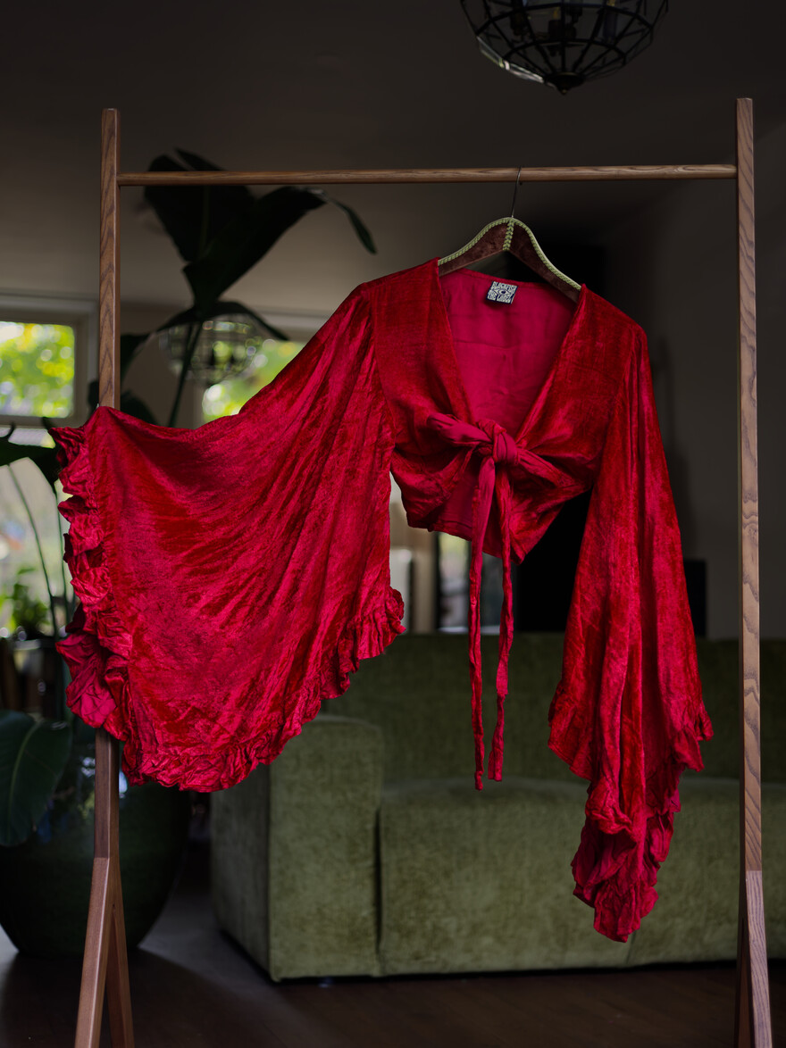 The Litha Blouse (HOLLYBERRY)