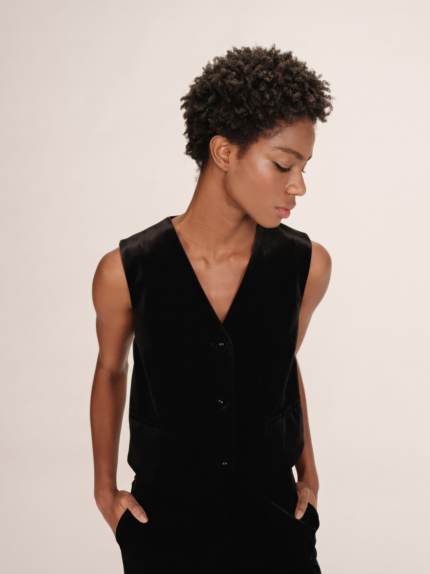 Totum Black Pantheress Gilet