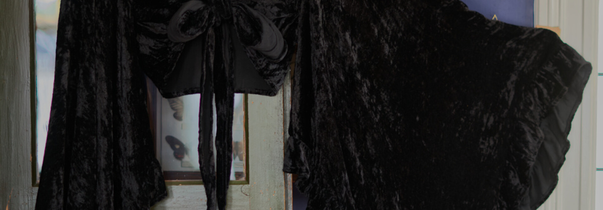 The Litha Blouse (RAVEN)