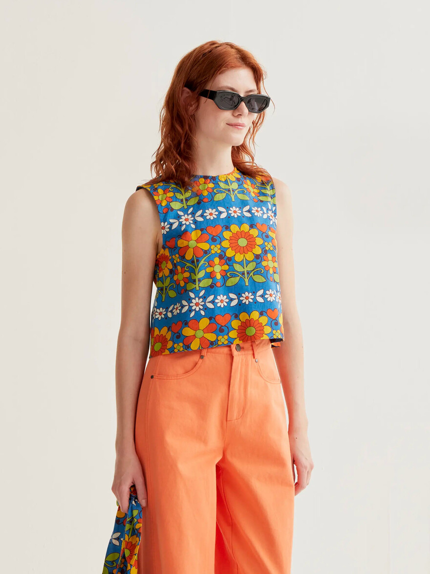 Blossomy Boulevard Sleeveless Top