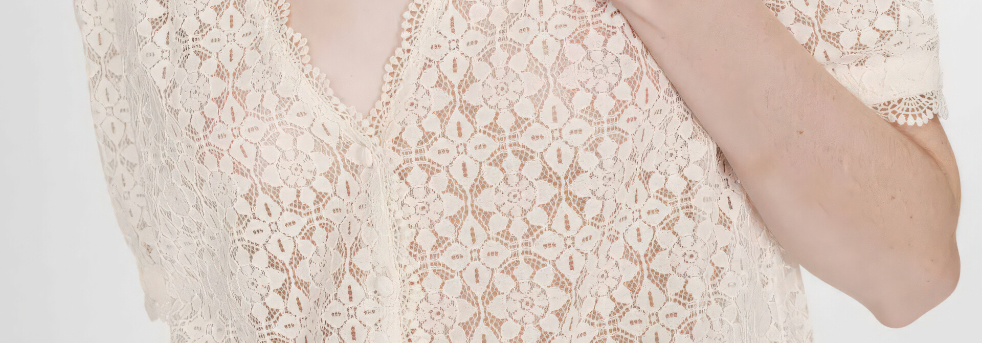 Vicky Doily Dream Blouse