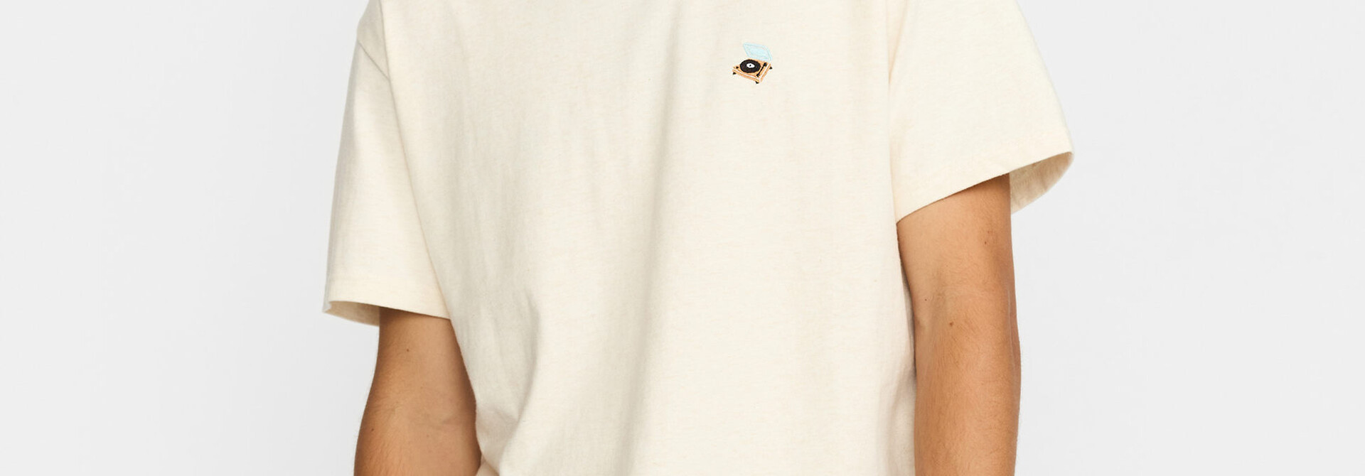 ♣ Offwhite Record Player Tee