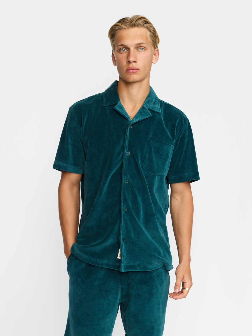 ♣ Neptune Blue Velour Shirt