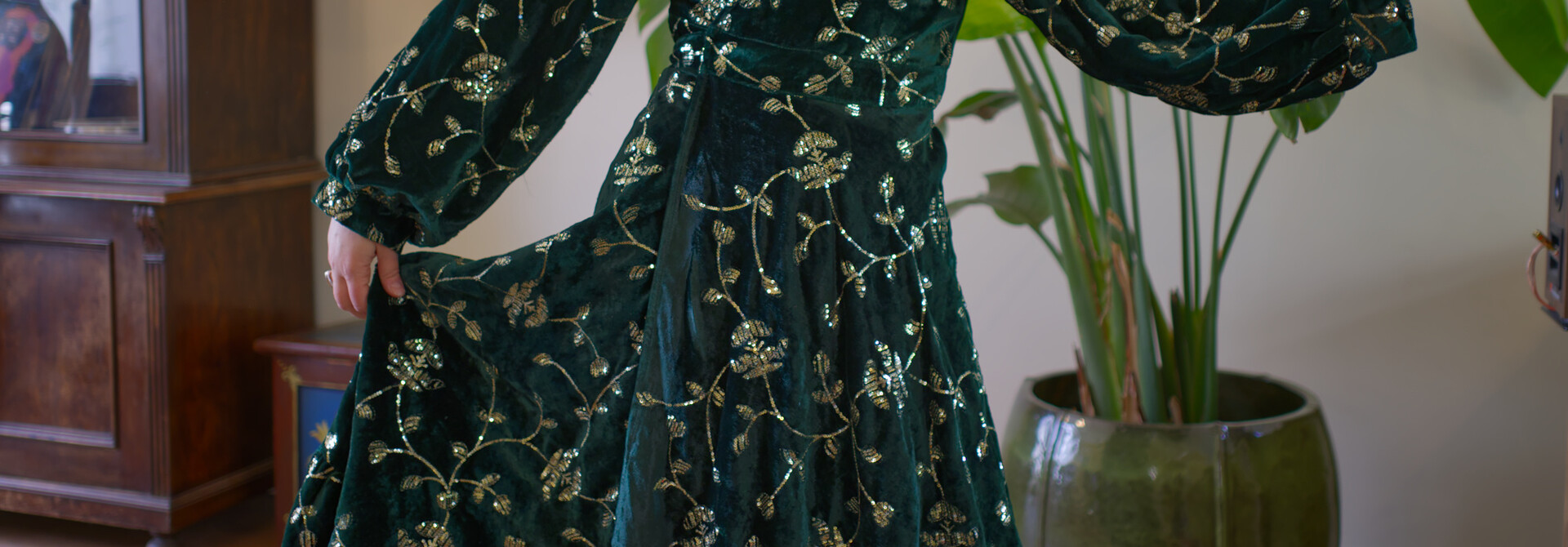 The Auraea Dress (MYTH)