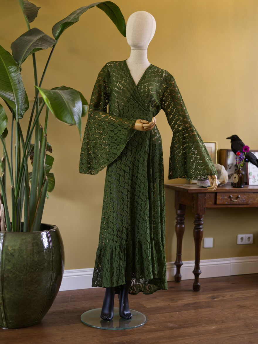 The Aurora Lace Dress (ROSEMARY)