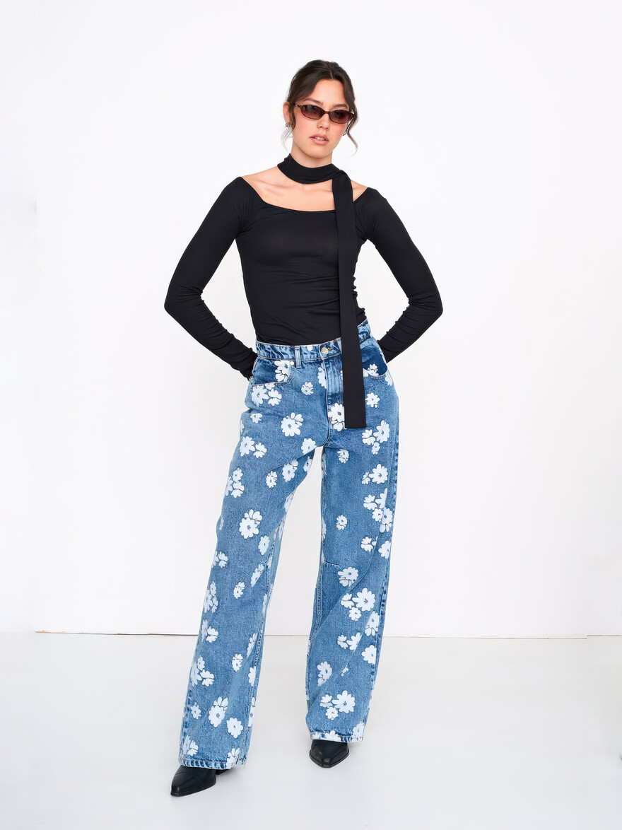 ♣ Flower Child Jeans