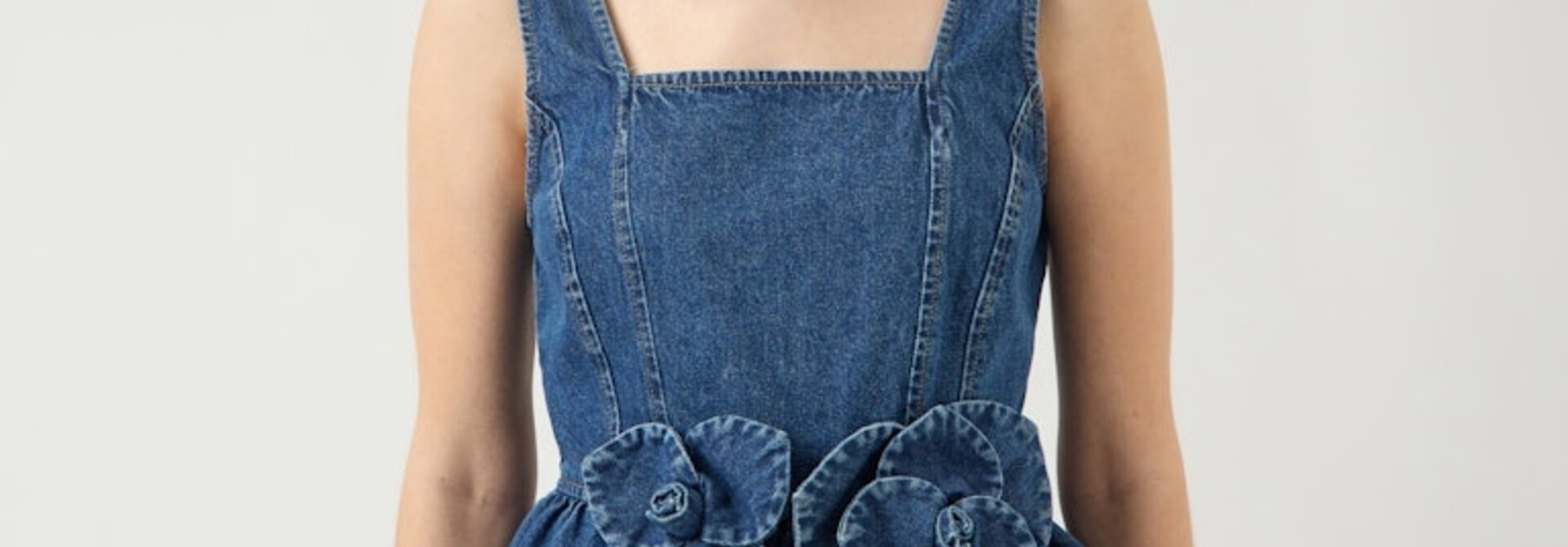 ♣ Yaselsie Buy Me Roses  Denim Top