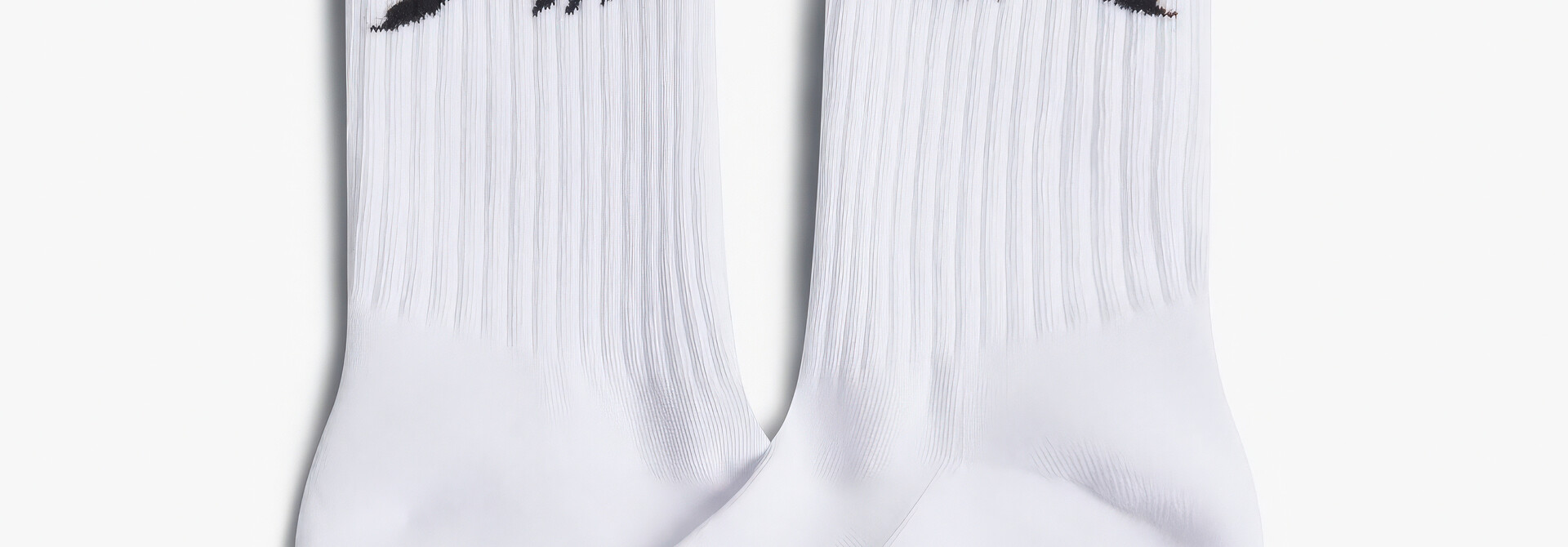 ♣ White Athletic Roy Lichtenstein Girl With Hair Ribbon Socks
