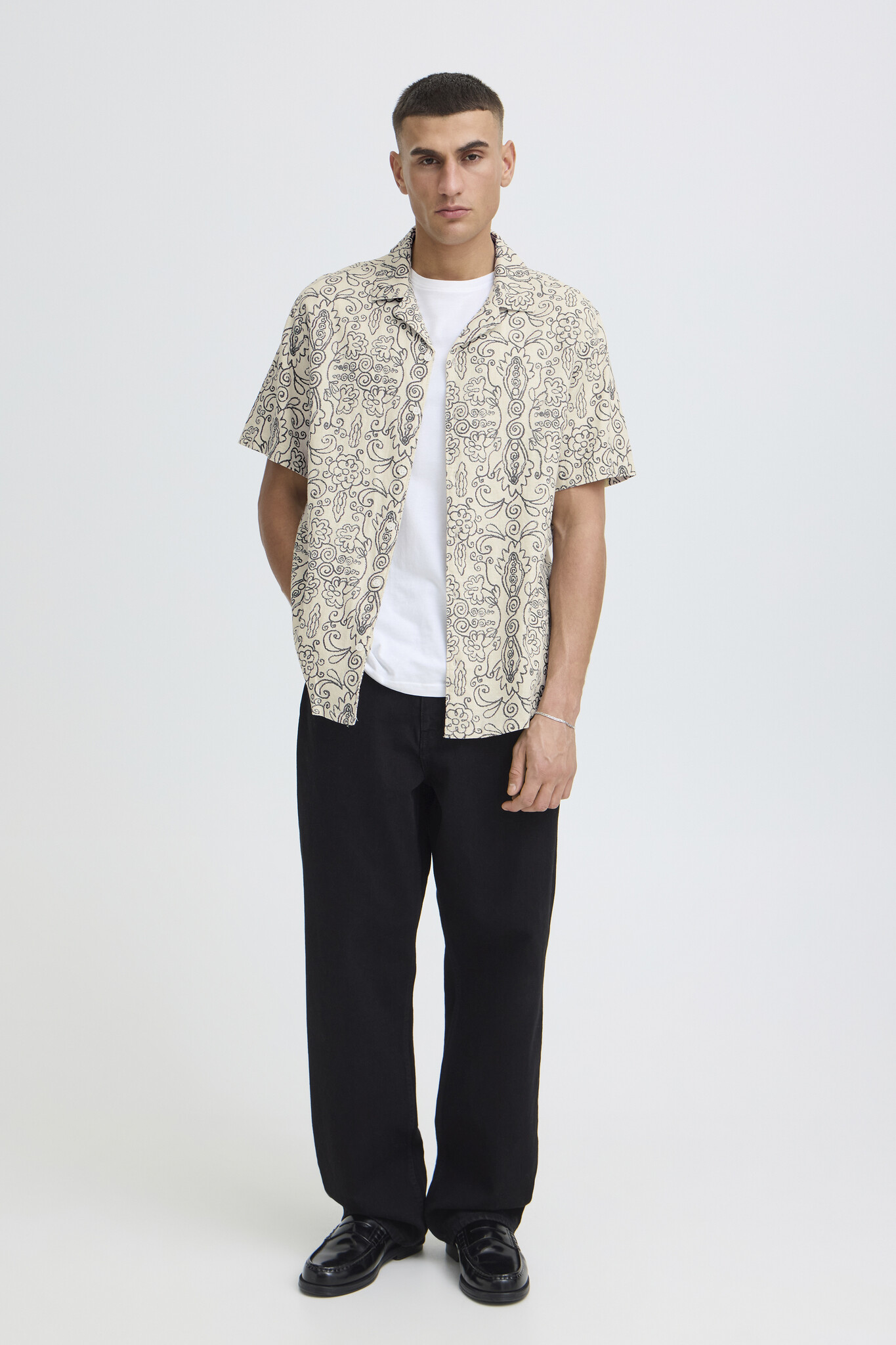 Utkolt Greek Vase Shirt-4