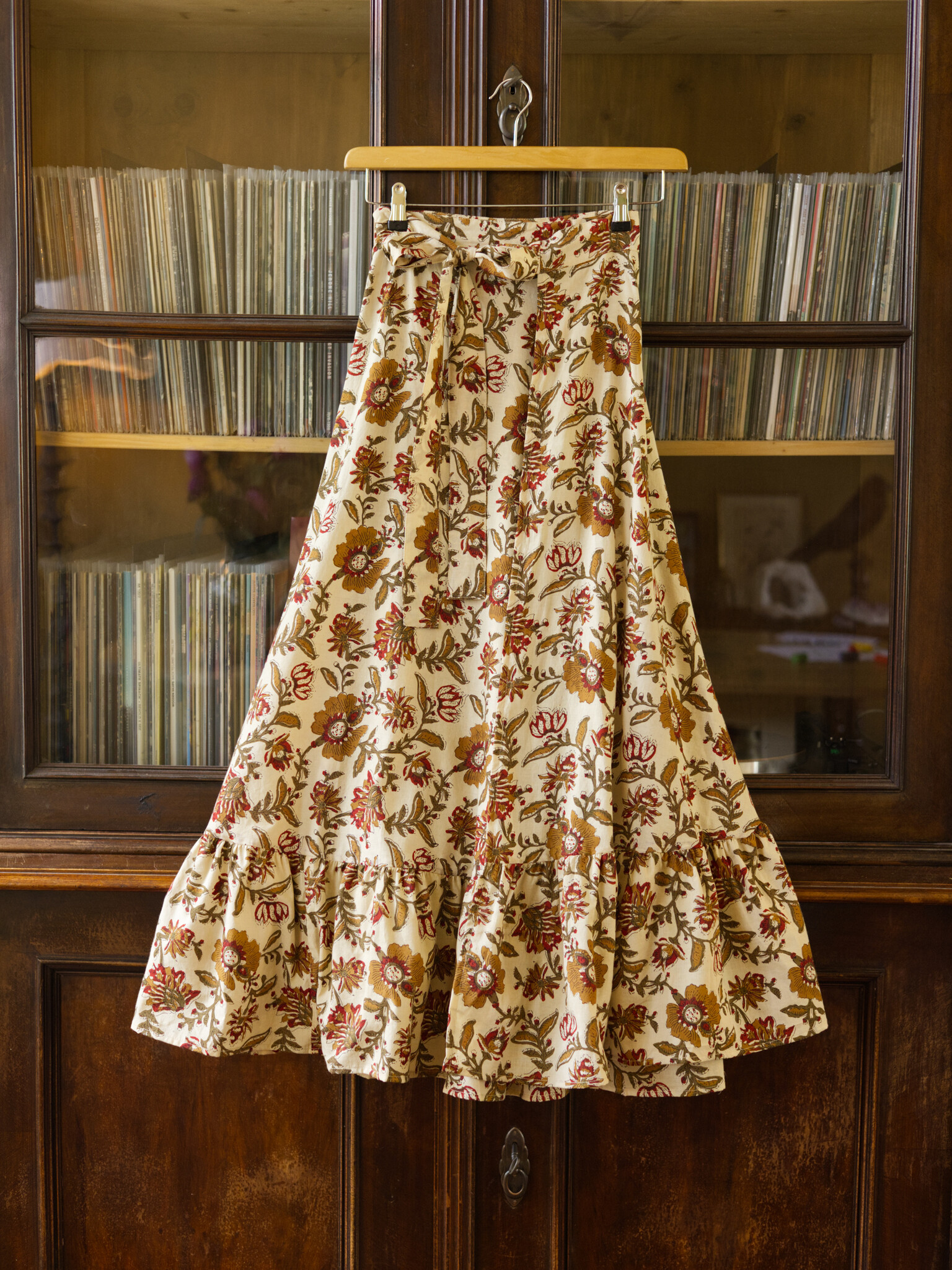 The Poppy Skirt (BUMBLEBEE)-1