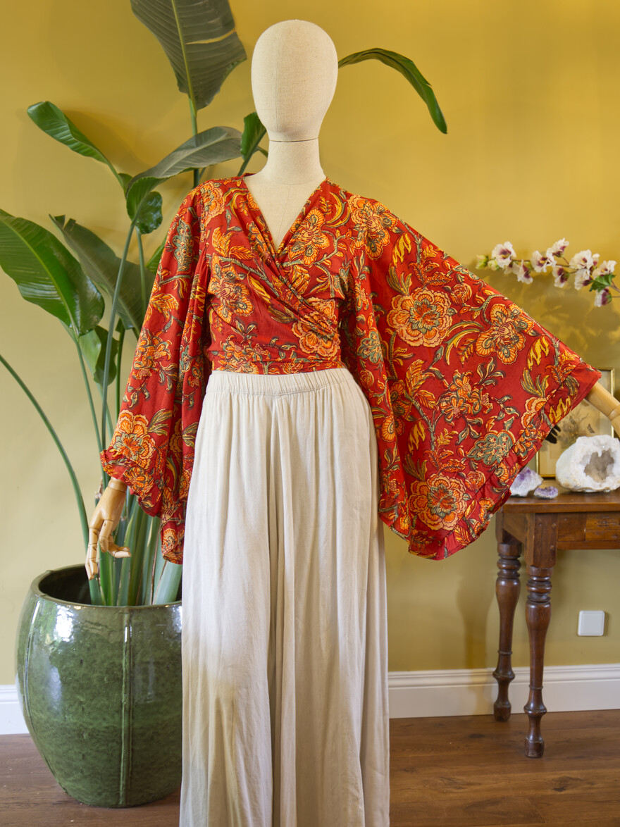 The Petal Blouse (LADYBUG)