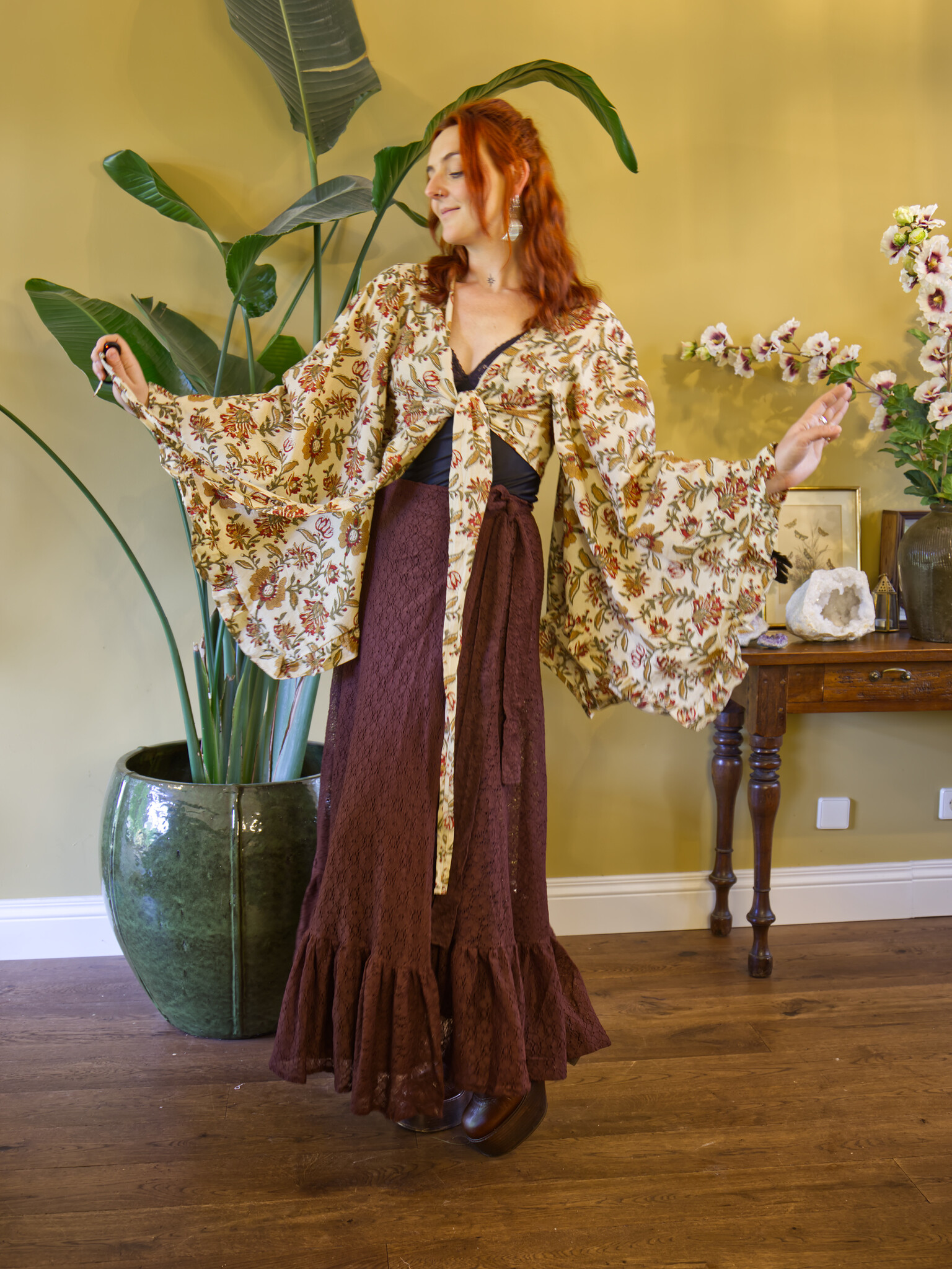 The Petal Blouse (BUMBLEBEE)-3