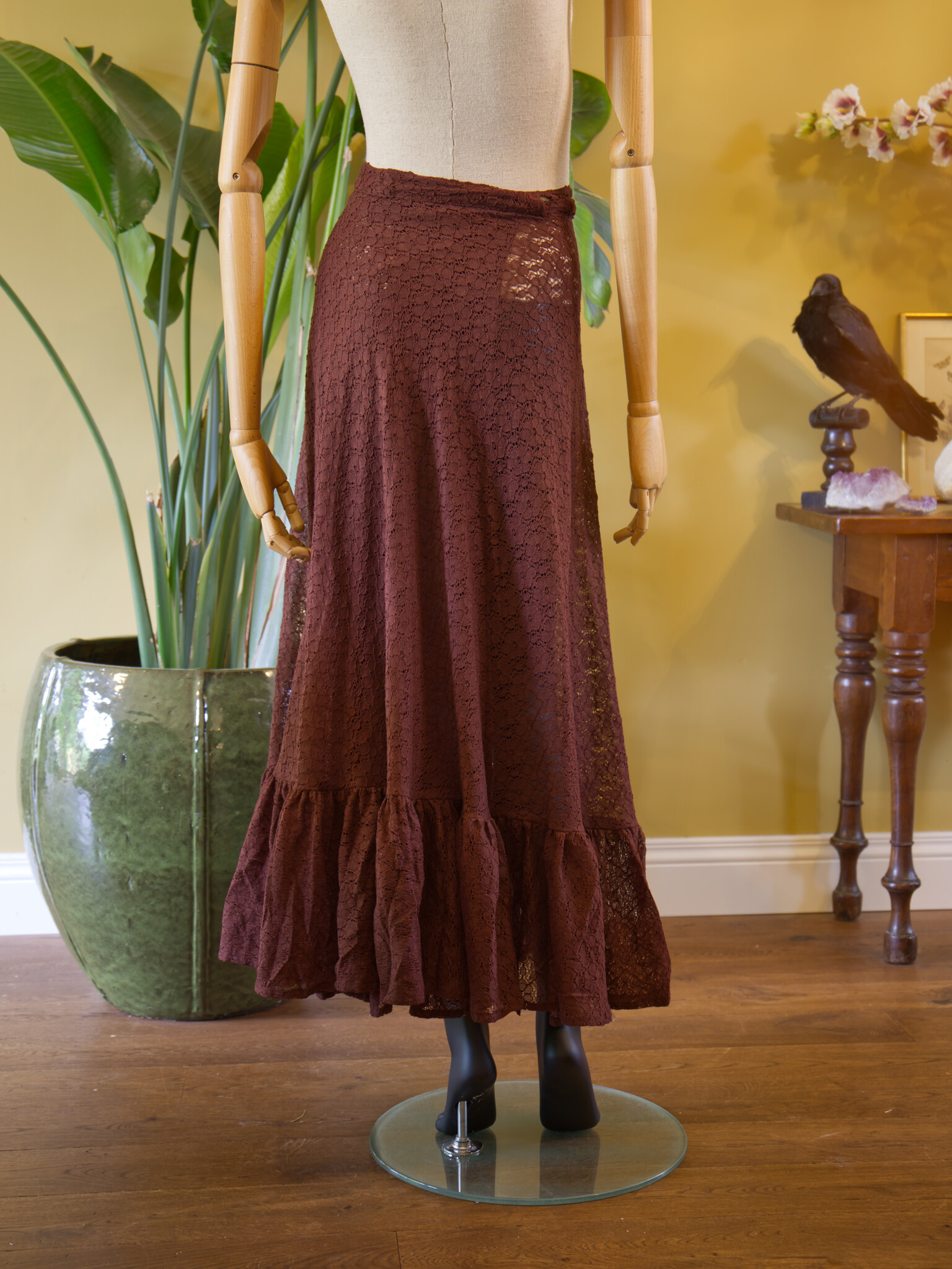 The Sabbath Lace Skirt (CARDAMOM)-4