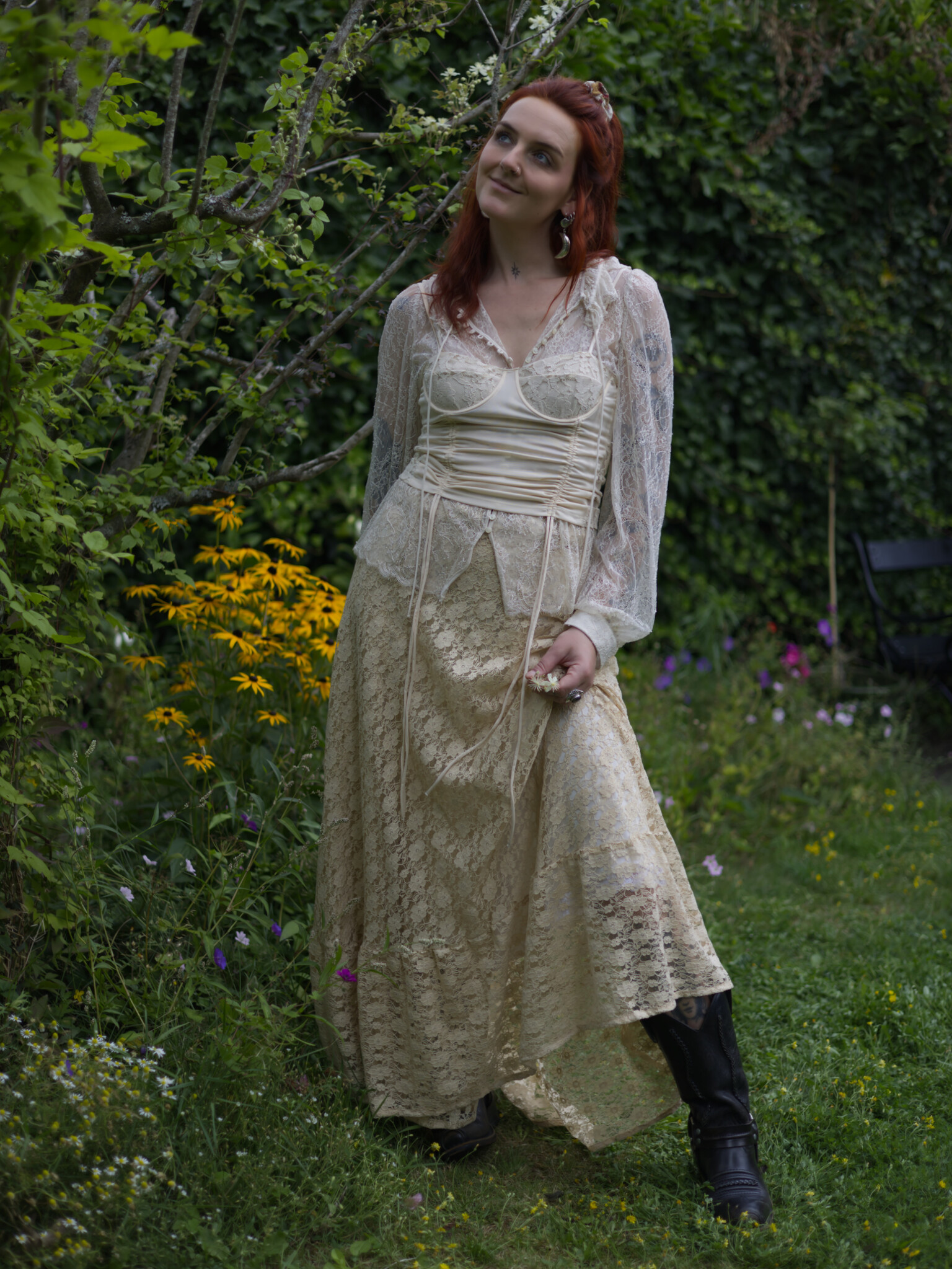 The Sabbath Lace Skirt (ANISE)-2