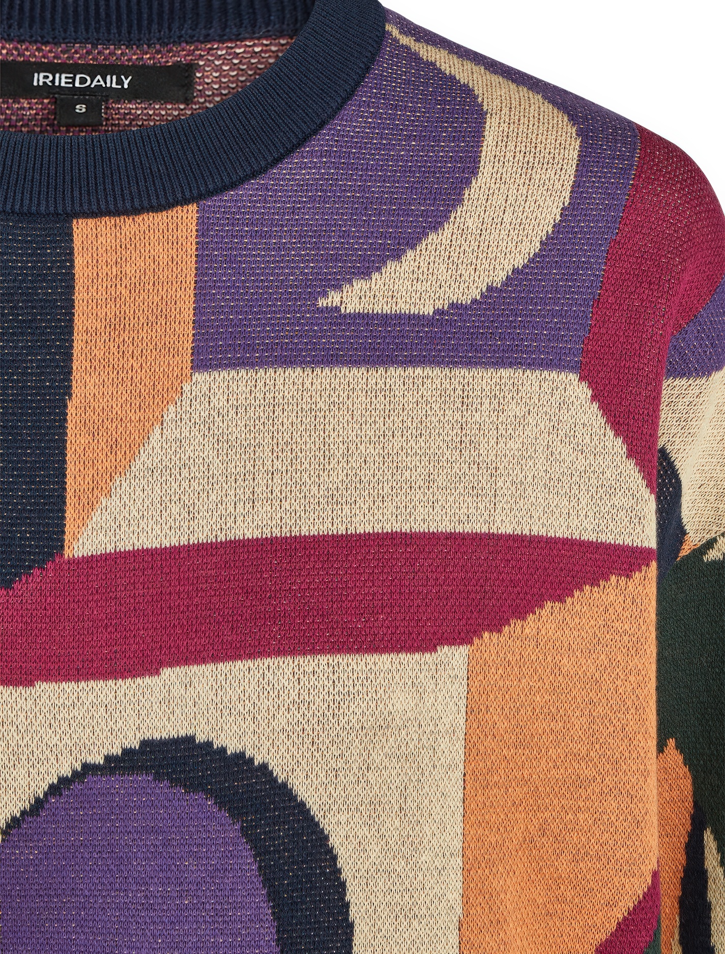 ♣ Rudy Escher's Holiday Knit-6