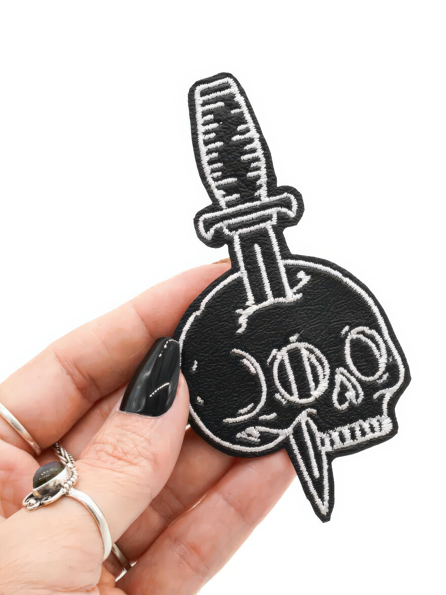 Skull and Dagger Patch