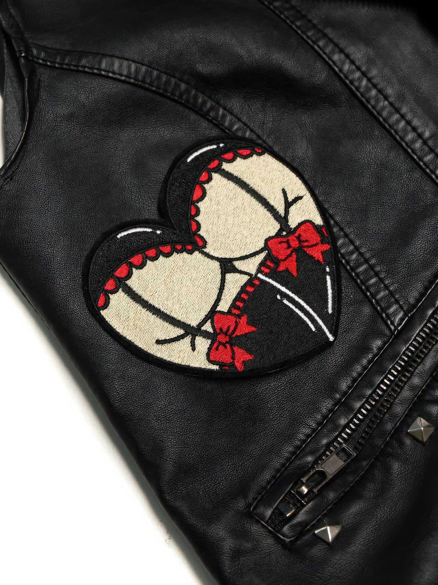 Gothic Booty Heart Patch-1