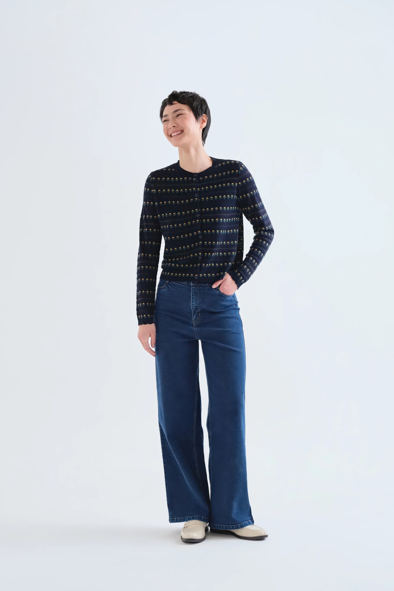 Happy Night Flower Horizon Cardigan-3