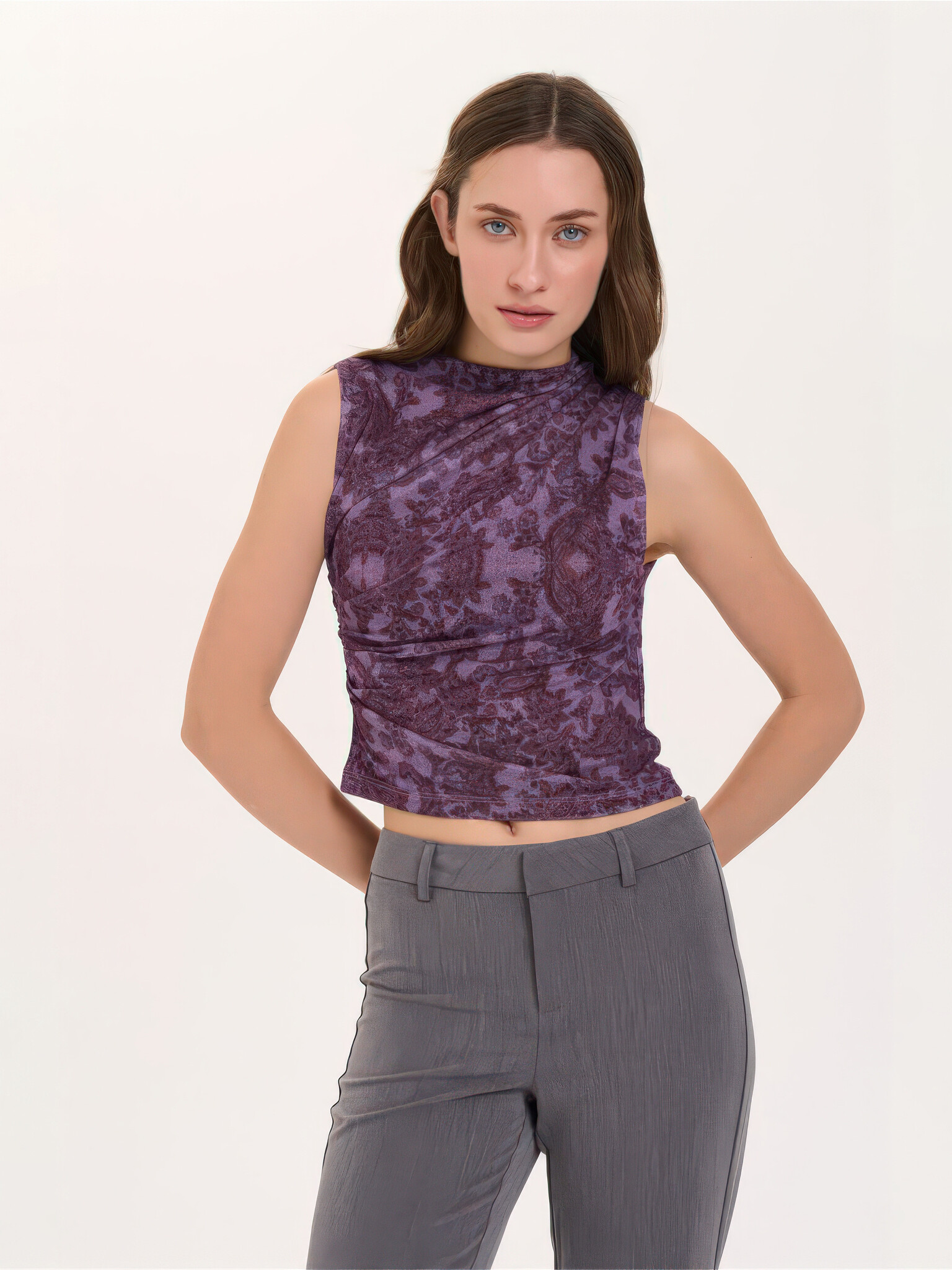 ♣ Purple Rain Paisley Top-1