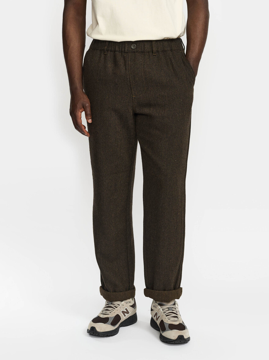 ♣ MacLeod Brown Tweeded Pants