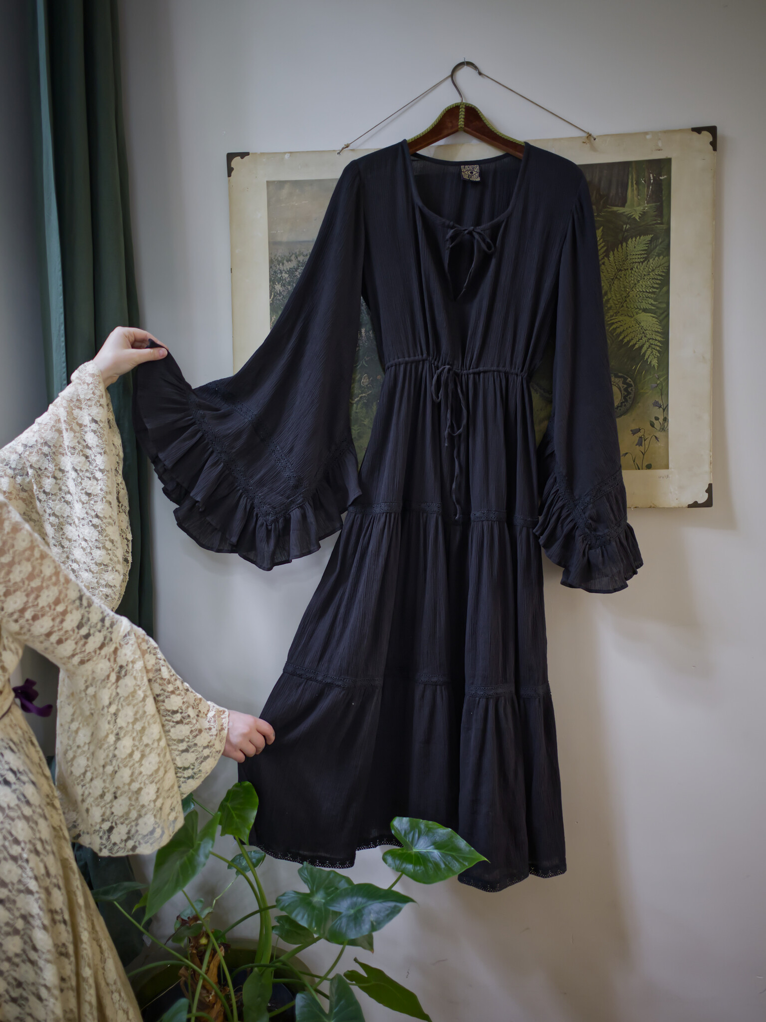The Aphrodite Dress (OBSIDIAN)-4