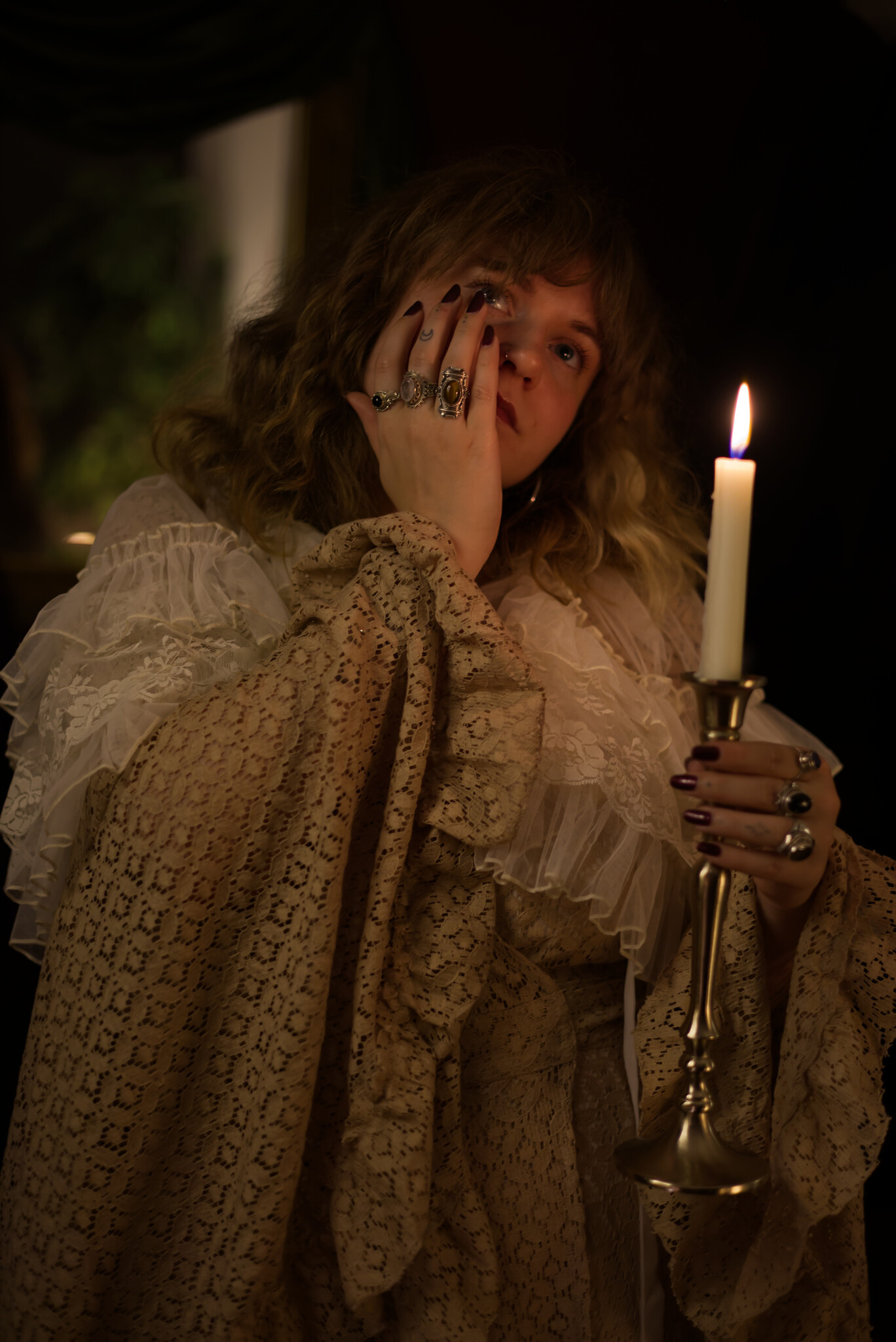 The Florence Lace Dress (MARROW)-4