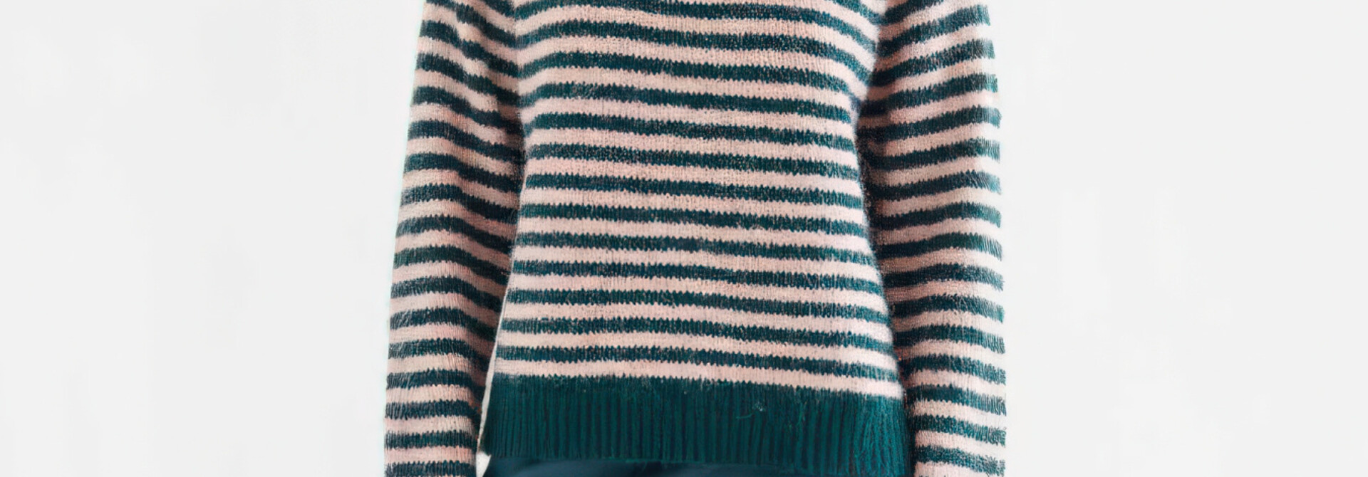 ♣ Pinewood Striped Sweat