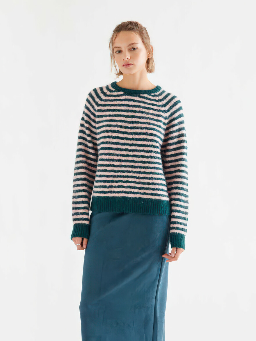 ♣ Pinewood Striped Sweat
