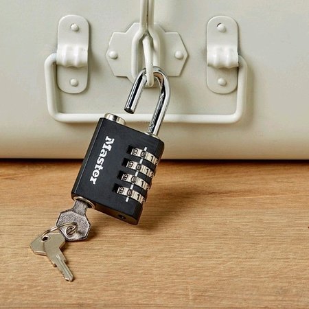Masterlock Zahlenschloss mit Override-Schlüssel - selbst einstellbarer Zahlencode