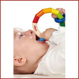 Haba Houten bijtring Kringelringel Haba Houten bijtring Kringelringel