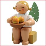 Wendt & Kühn Grunhainichense Engel met appelschaal - Kalenderfiguur 2016
