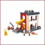 Brio Brandweerkazerne met accessoires Brio Brandweerkazerne met accessoires