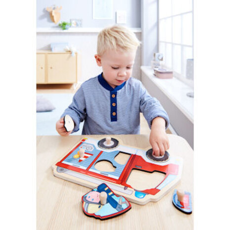Haba Inlegpuzzel Brandweerauto Haba Inlegpuzzel Brandweerauto