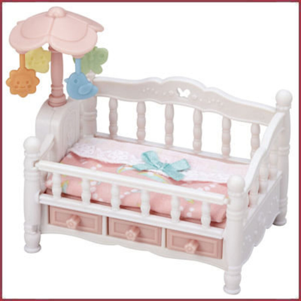 Sylvanian Families Bed voor drieling met mobiel Sylvanian Families Bed voor drieling met mobiel