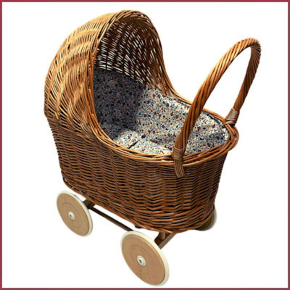Rieten poppenwagen met kap Rieten poppenwagen met kap