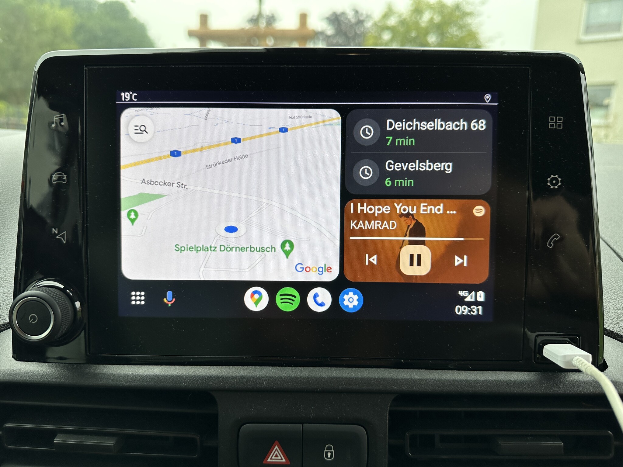 Original Apple CarPlay + Android Auto Peugeot Rifter